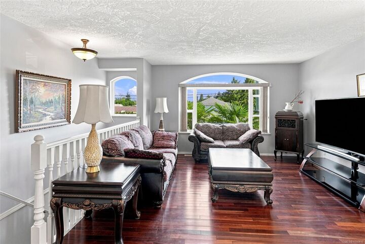 Property Photo: 6075 Brickyard Rd BC V9V 1K3