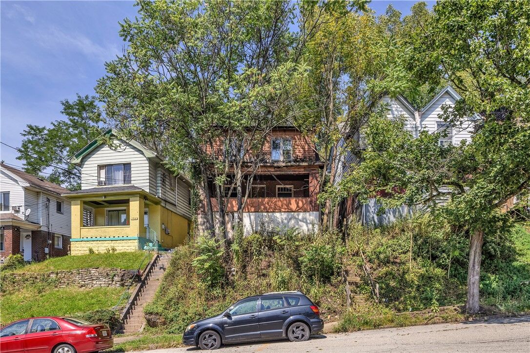 Property Photo: 1524 Marie St PA 15221