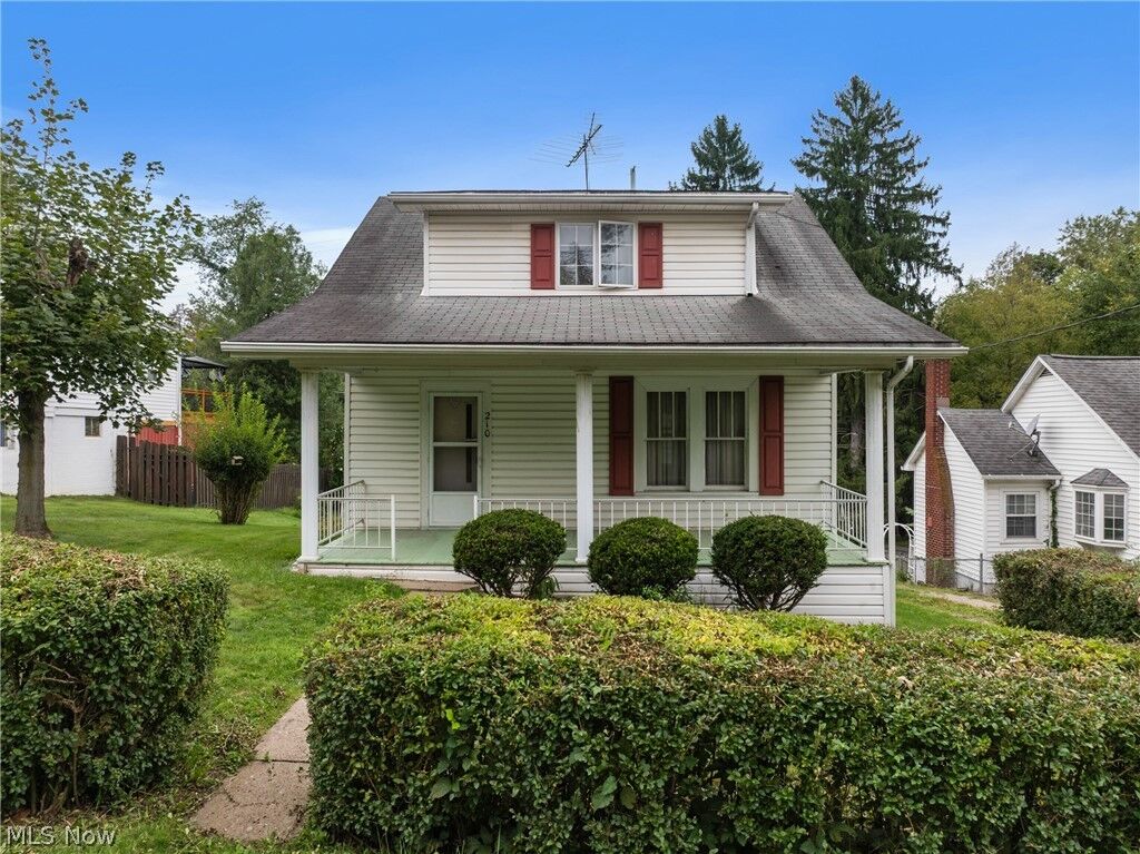 Property Photo:  210 Maple Avenue  OH 43950 