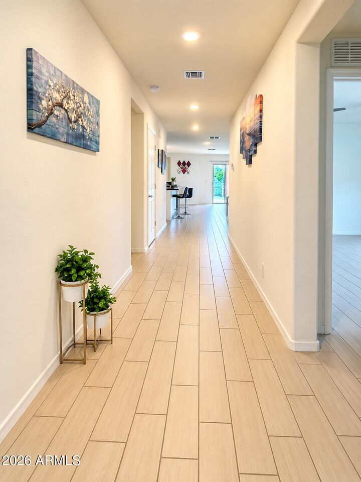 Property Photo:  7416 S 34th Lane  AZ 85041 