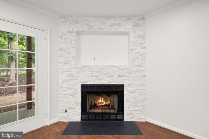 Property Photo:  7256 Glen Hollow Court 2  VA 22003 