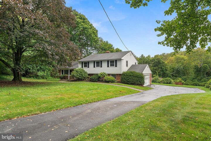Property Photo:  1617 Williams Way  PA 19380 