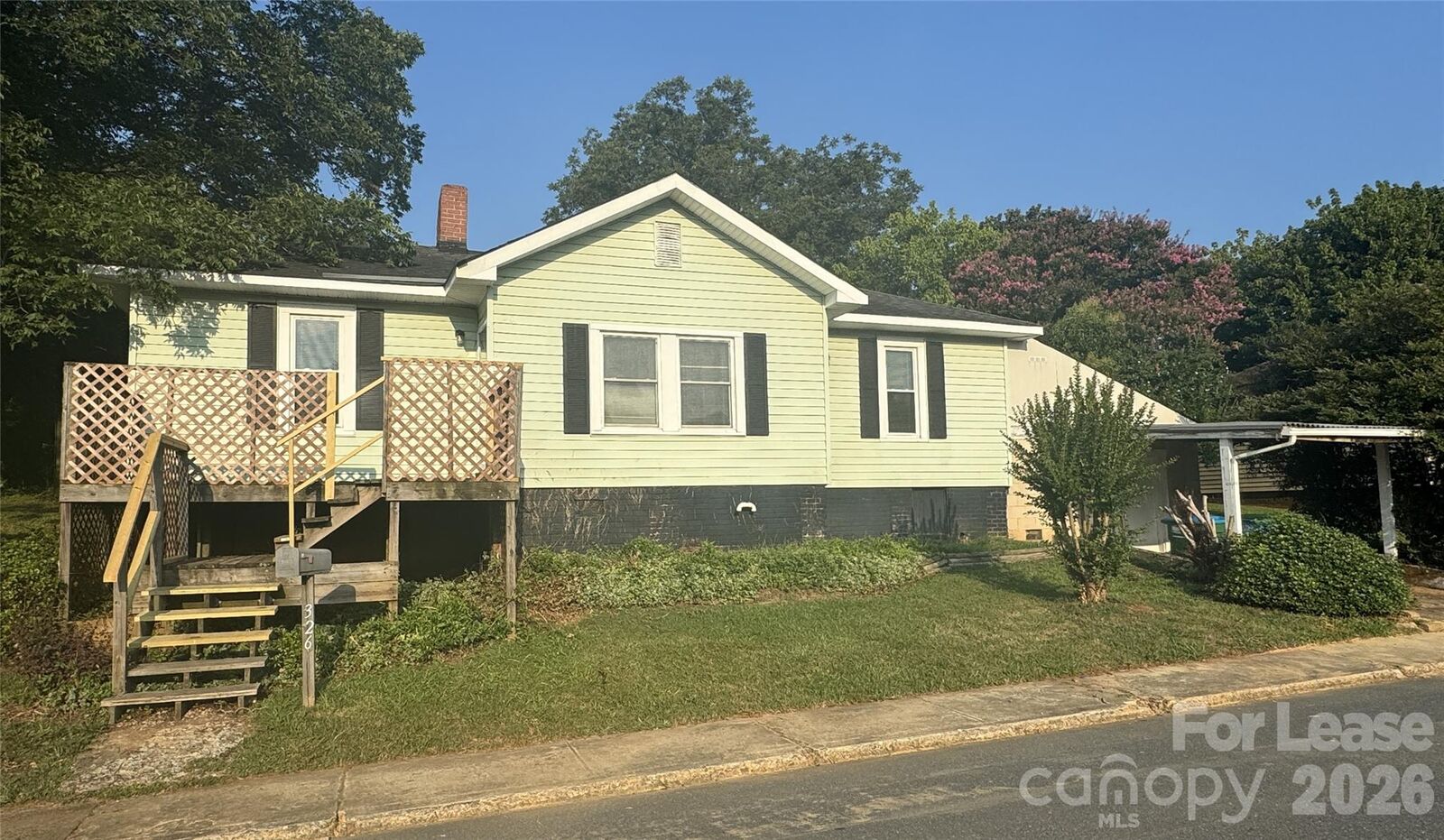 Property Photo:  326 Mayflower Avenue  NC 28032 