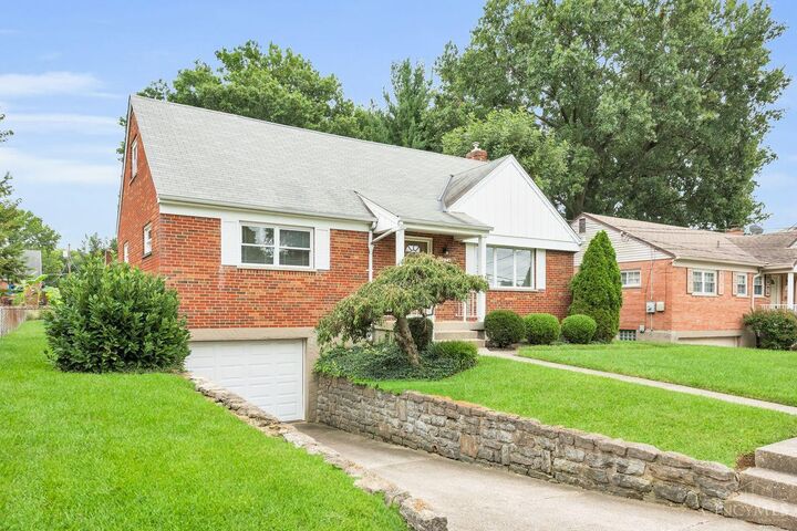 Property Photo: 1074 Archland Drive OH 45224