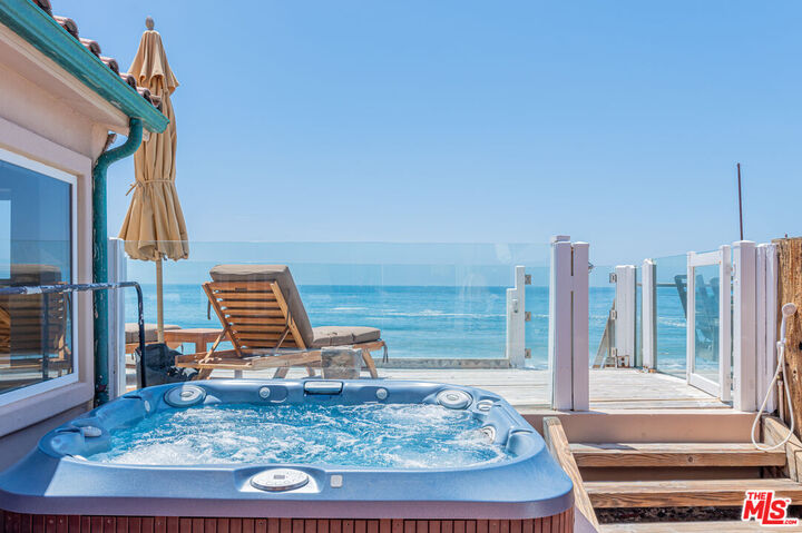 Property Photo:  23620 Malibu Colony Rd  CA 90265 