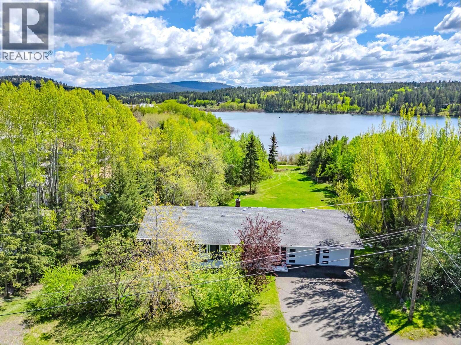 Property Photo:  4715 Parker Court  BC V0K 2Z0 