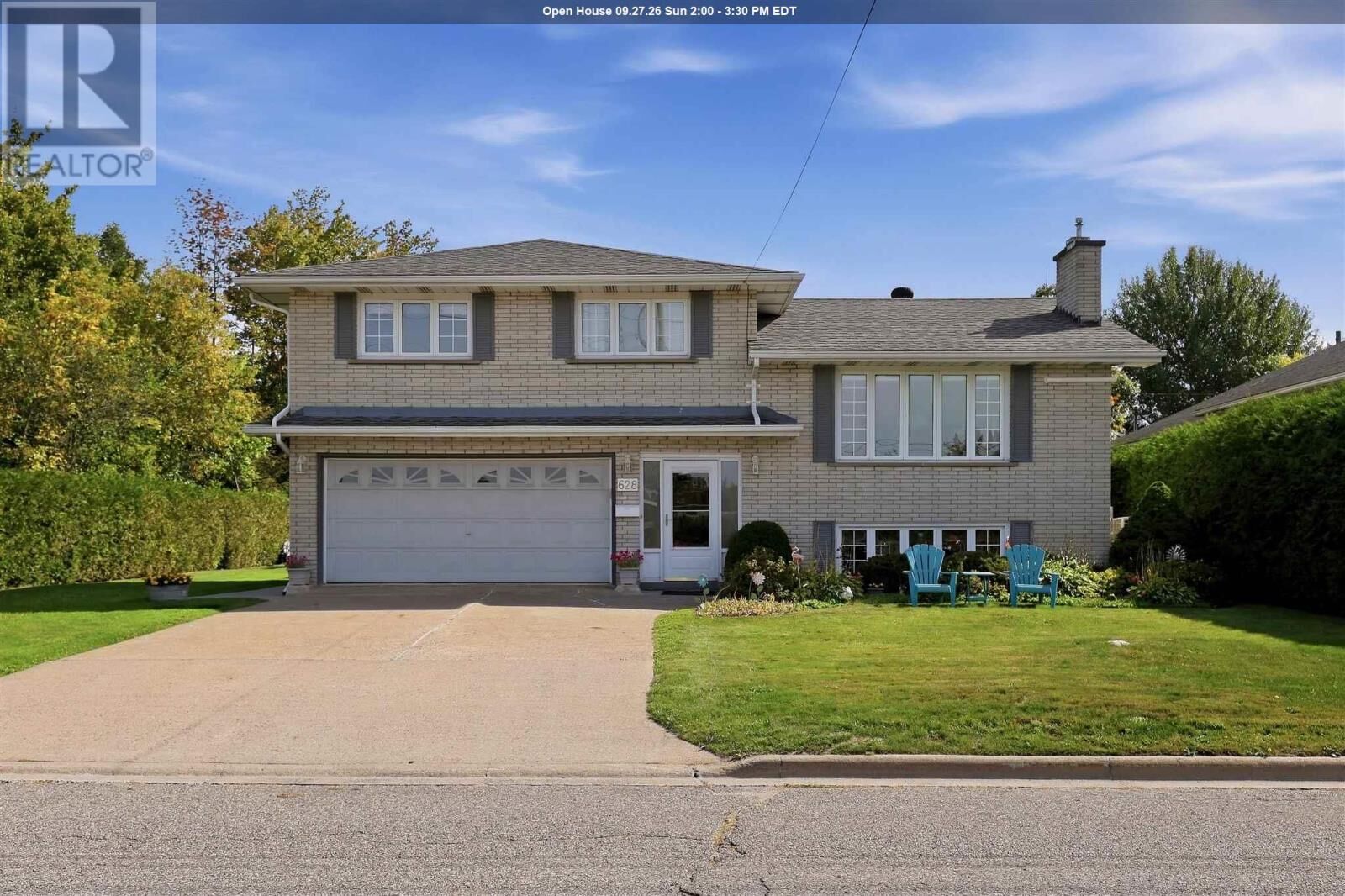 Property Photo:  628 Wilson St  ON P6B 2L6 