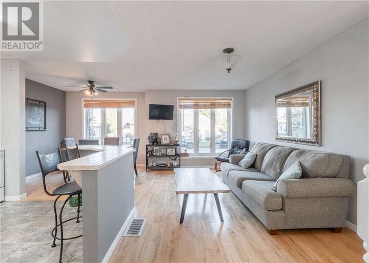 Property Photo:  103 Cedar Green Drive  ON P3L 1L7 