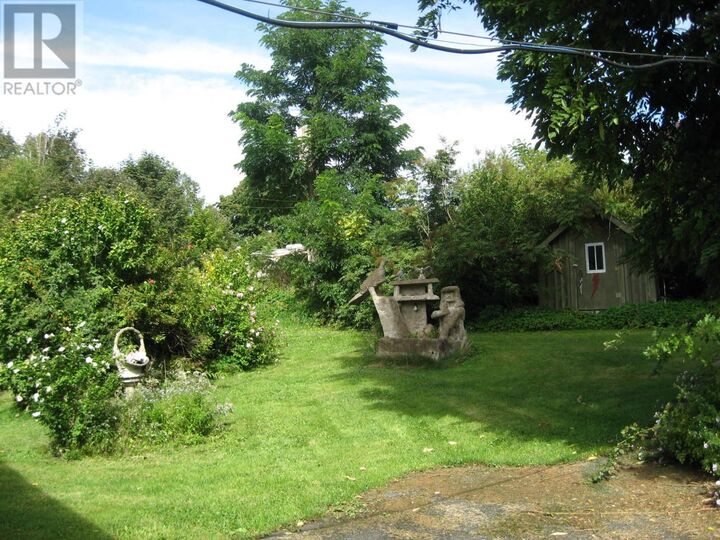 Property Photo:  103 Highway 8  NS B0T 1P0 