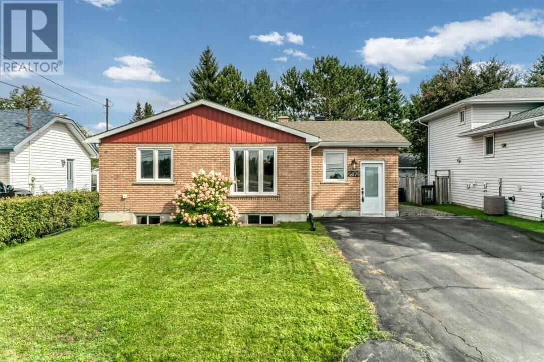 Property Photo:  4474 Tate Boulevard  ON P3P 1S8 