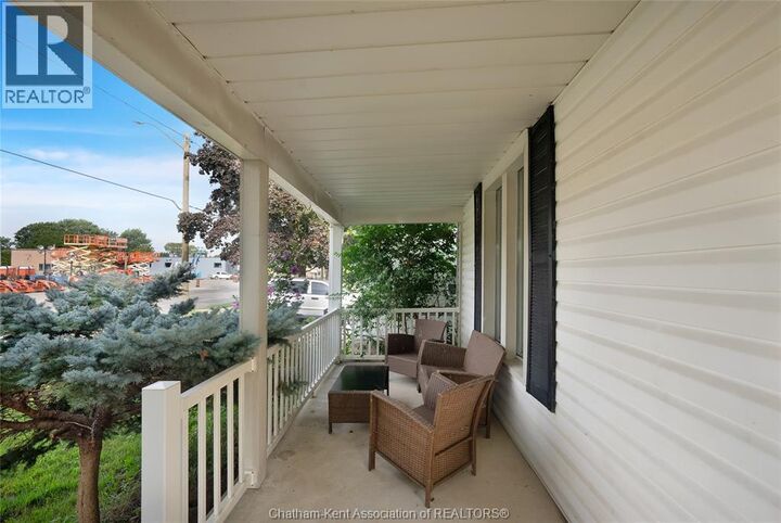 Property Photo:  273 St Clair Street  ON N7L 3J8 