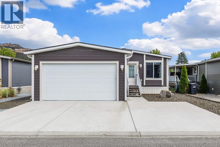 Property Photo:  1835 Nancee Way Court 34  BC V1Z 4C1 