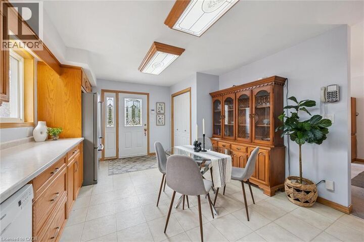 Property Photo: 136 Woodlawn Avenue ON N3R 6S2