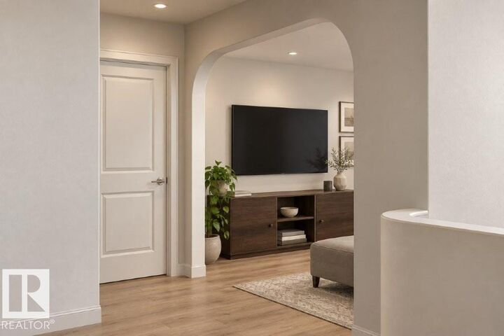 Photo de la propriété:  10314 137 Street NW  AB T5N 2H1 