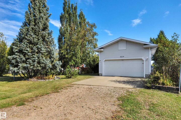 Property Photo:  5219 49 Street  AB T0A 3P0 