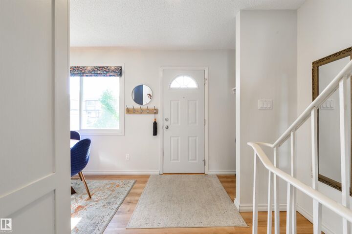 Property Photo:  177 Tudor Lane NW  AB T6J 3T5 