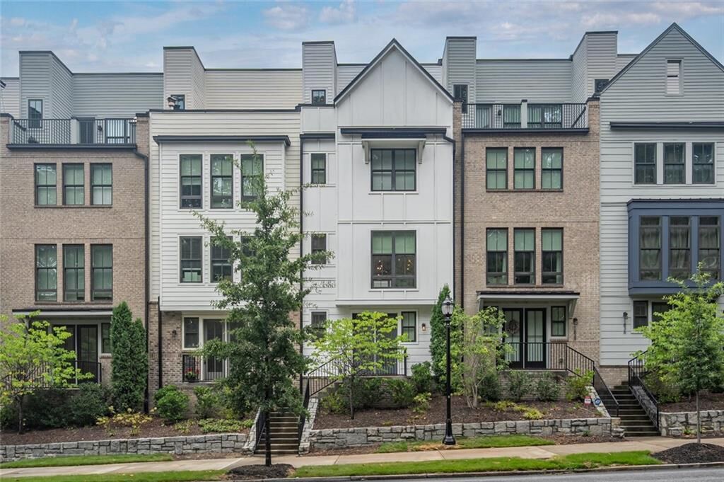 Property Photo: 1840 Gotham Lane NE GA 30324
