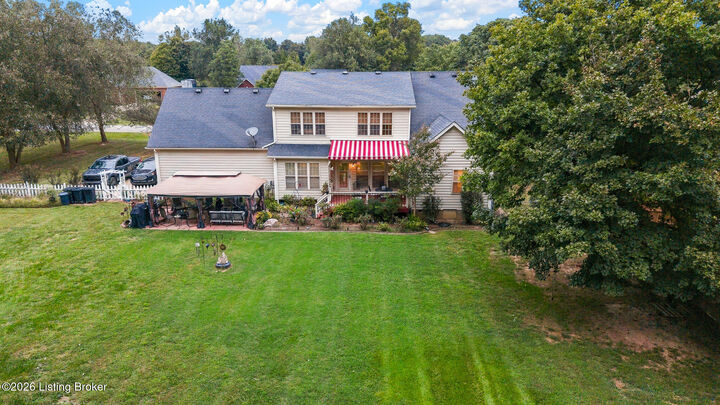 Property Photo:  130 Locust Grove Ct  KY 40004 