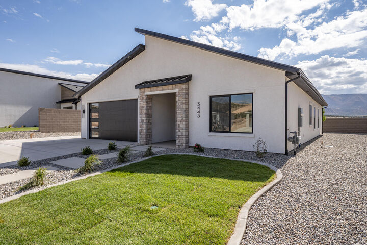 Property Photo:  3443 W Sun West Cir Lot 44 Phase 2  UT 84720 