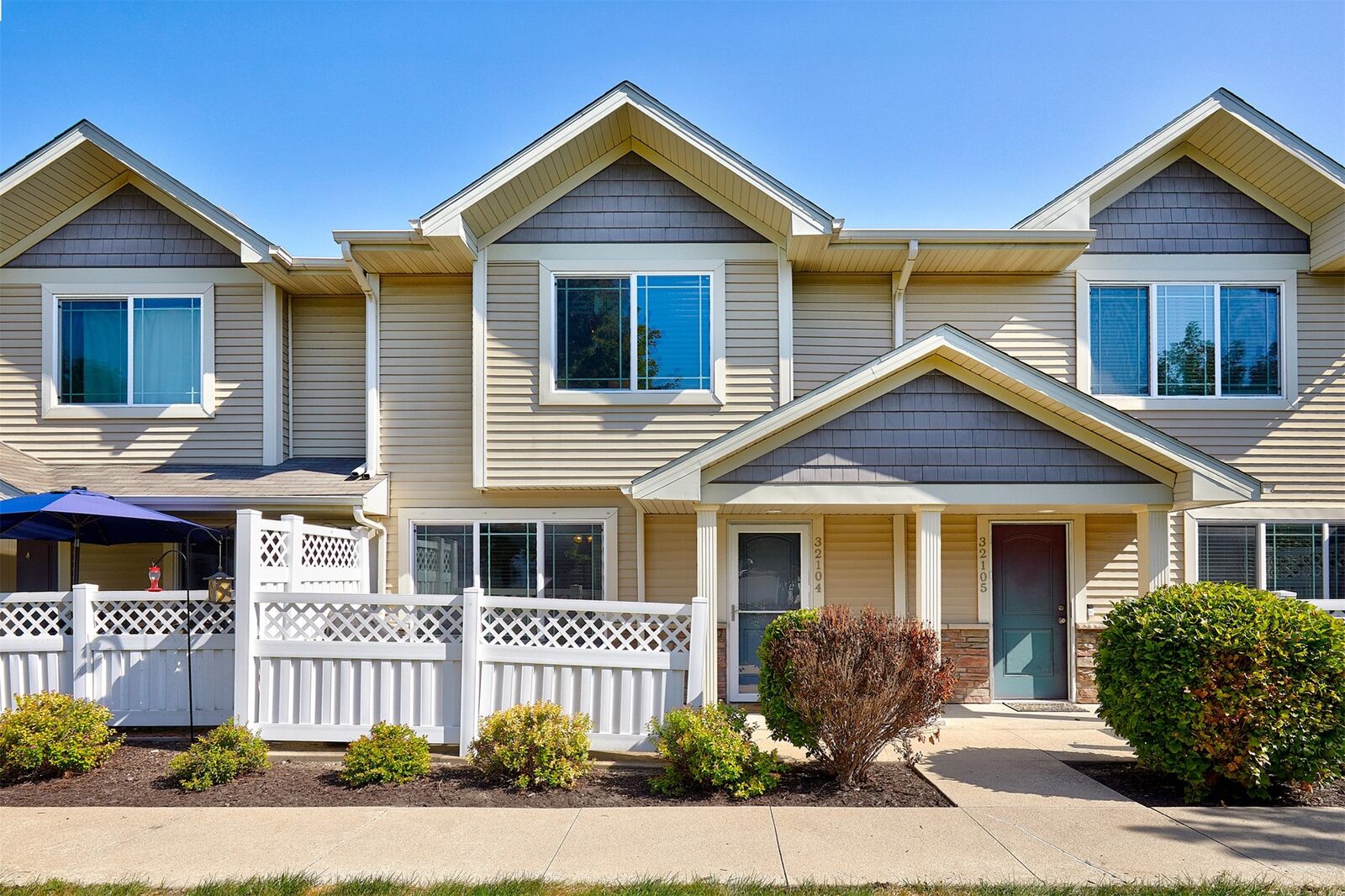 Property Photo: 8601 Westown Parkway 32104 IA 50266
