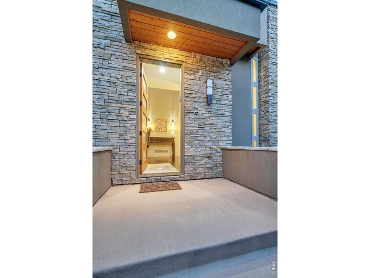 Property Photo: 350 15th St CO 80302