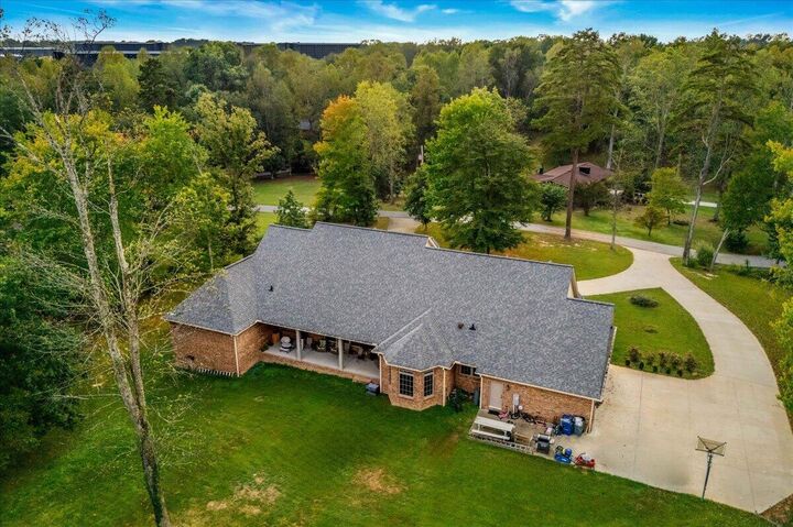 Property Photo: 306 Combs Circle KY 40744