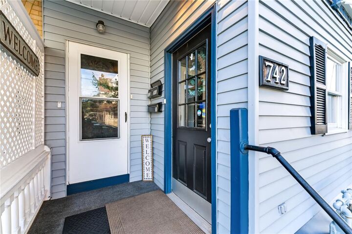 Property Photo:  742 Linden Street  PA 18018 