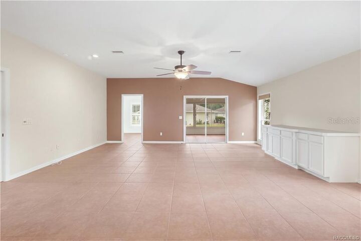 Property Photo:  6410 W Cannondale Drive  FL 34429 