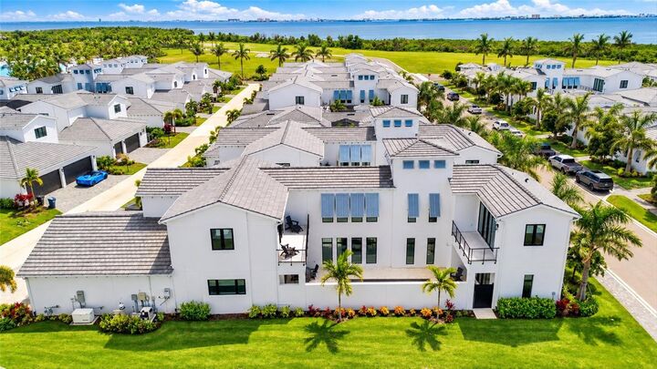 Property Photo:  6003 Cat Claw Lane  FL 34210 