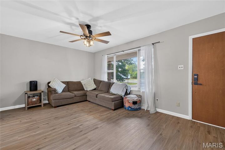 Property Photo:  2251 Holly Drive  MO 63385 