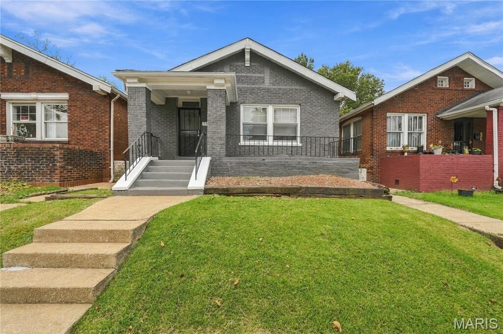 Property Photo:  5480 Arlington Avenue  MO 63120 