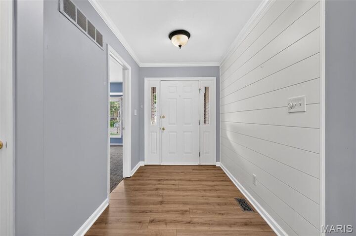 Property Photo:  2960 Sylvan Lane 5D  MO 63301 