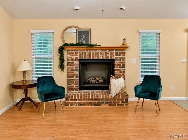 Property Photo: 2162 Warwick Castle MO 63052