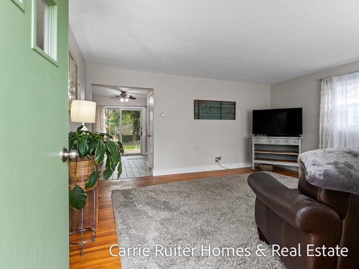 Property Photo: 306 Orchard Avenue MI 49417