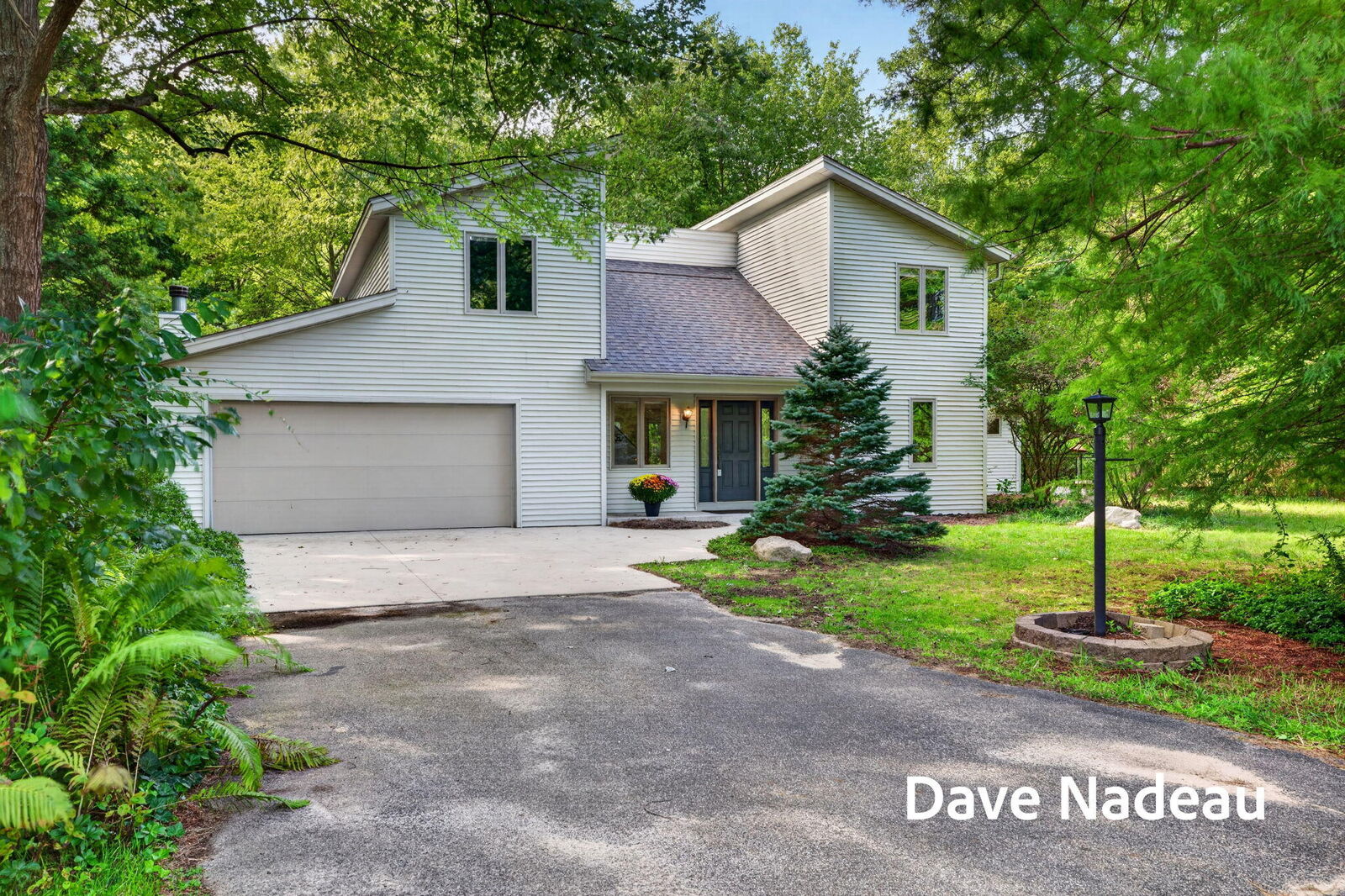 Property Photo: 4376 64th Street MI 49423