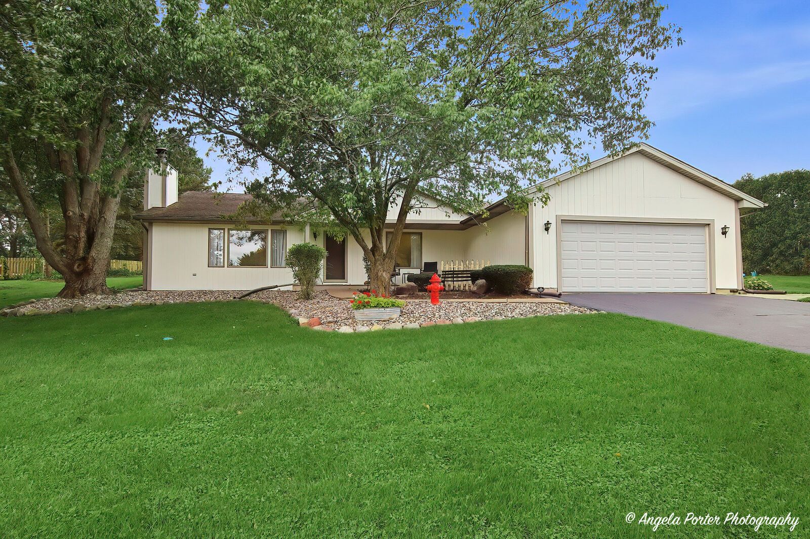 Property Photo:  8707 Deer Trail Road  IL 60081 
