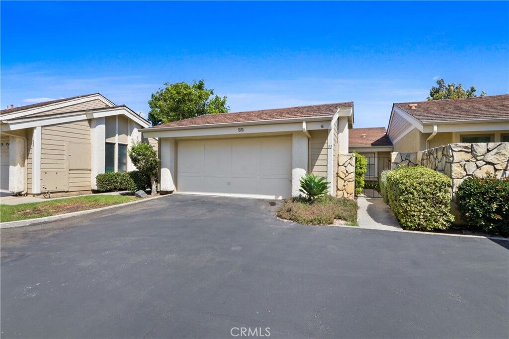 Property Photo:  22 Clover  CA 92604 