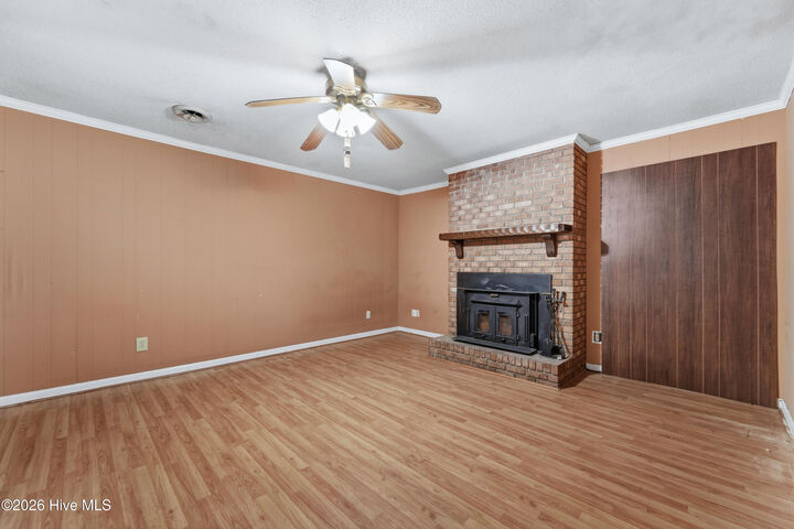 Property Photo:  304 Branchwood Court  NC 28546 