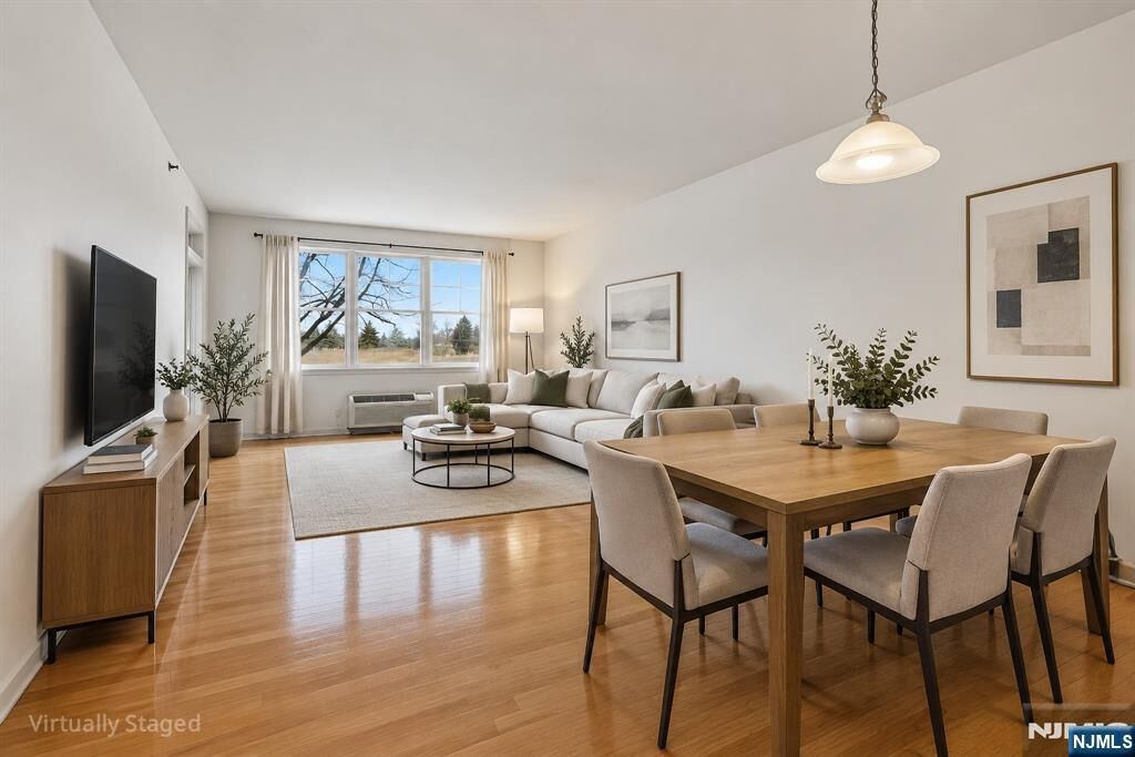 Property Photo:  15 Enterprise Court 1-05  NJ 07305 