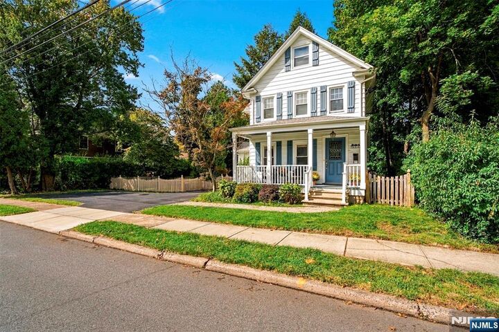 Property Photo:  436 Northern Parkway  NJ 07450 