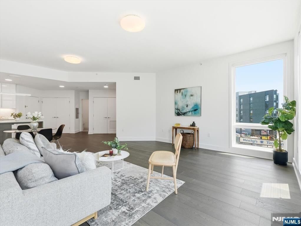 Property Photo:  380 Newark Avenue 406  NJ 07302 