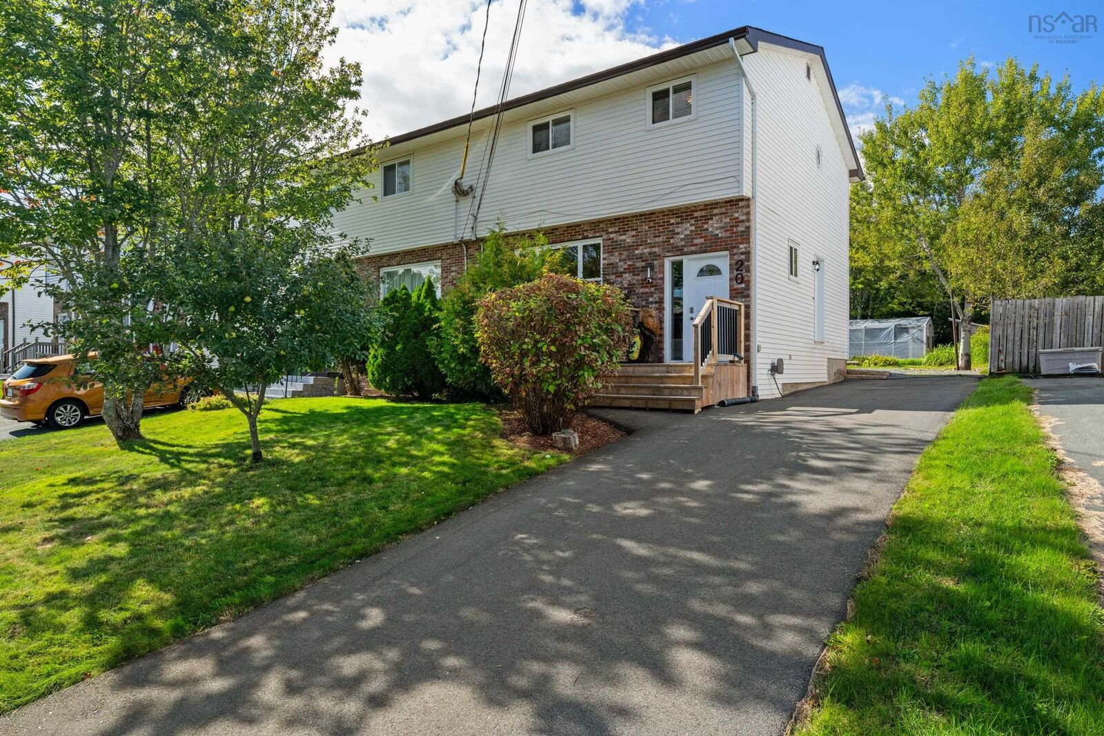 Property Photo:  20 Stratford Drive  NS B2V 2M6 
