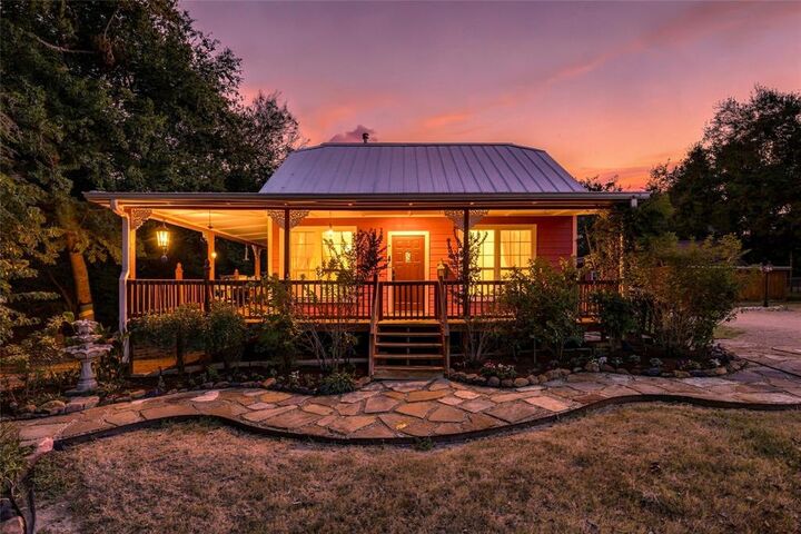 Property Photo: 207 Commerce Street TX 75433
