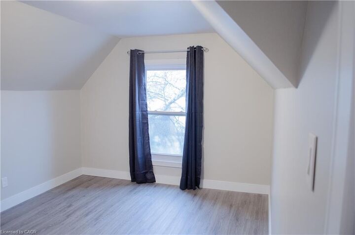 Property Photo:  16 St. Joseph's Drive 3  ON L8N 2E6 