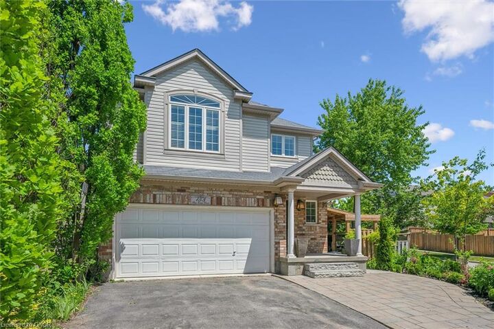 Property Photo:  153 Sims Estate Drive 2  ON N2A 0A6 