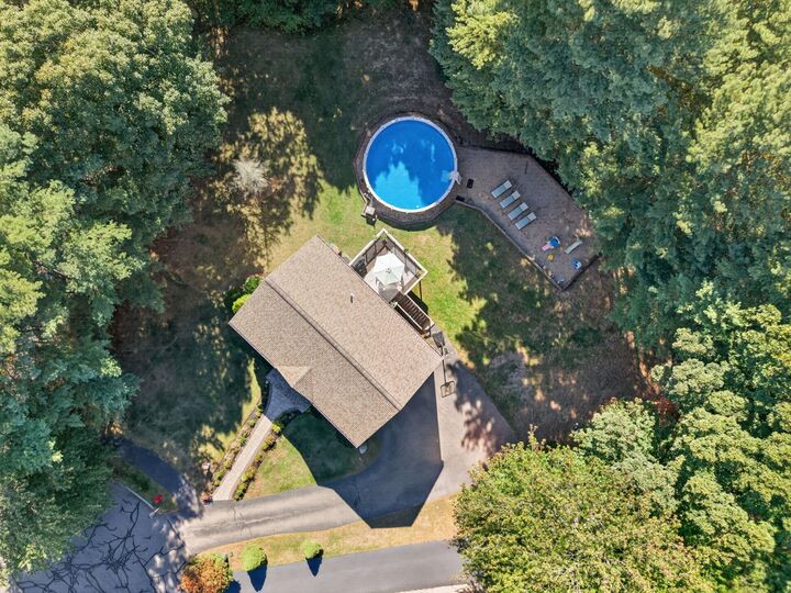 Property Photo: 19 Kristyn Ln MA 01864