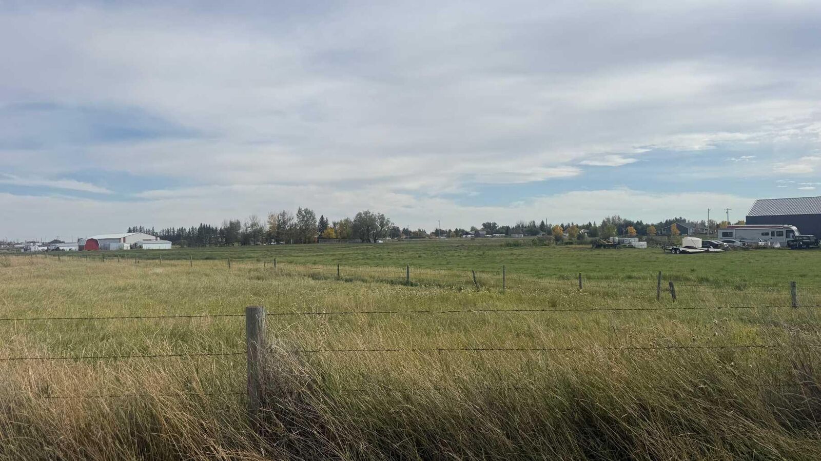 Property Photo:  Plan 9310909 Block 203 Lot 6A  AB T0K 2S0 