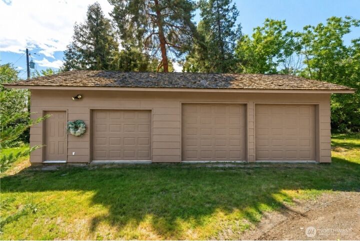 Property Photo:  115 - 121  Chateau Lane  WA 99362 