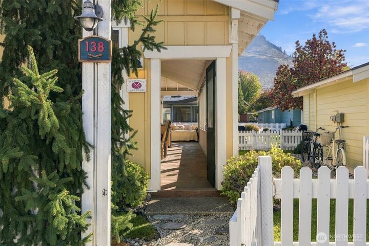 Property Photo:  138  Malarkey Lane  WA 98844 