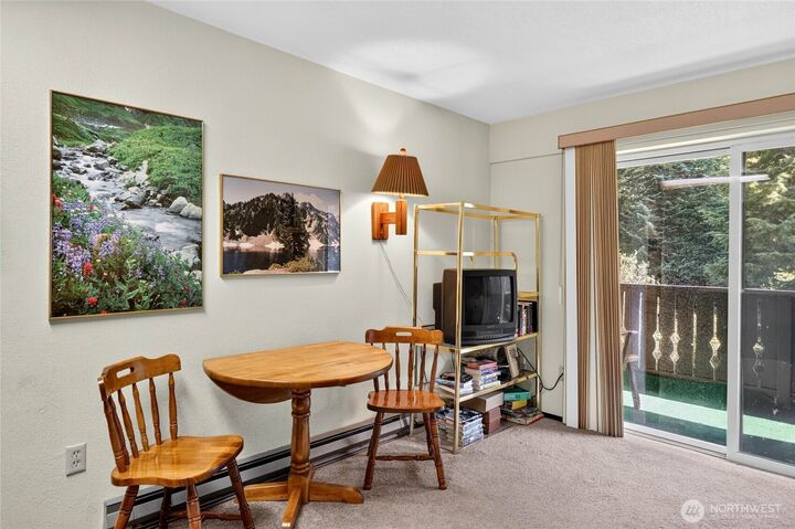 Property Photo:  74  Erste Street 1209  WA 98068 